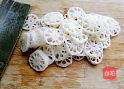 凉拌藕片的做法图解1