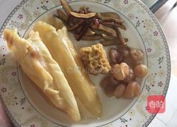 牛奶炖花胶的做法图解2