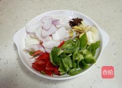 双椒溜肥肠的做法图解4