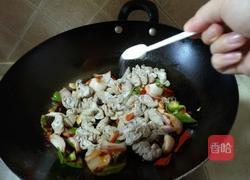 双椒溜肥肠的做法图解9