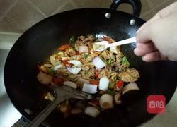 双椒溜肥肠的做法图解12