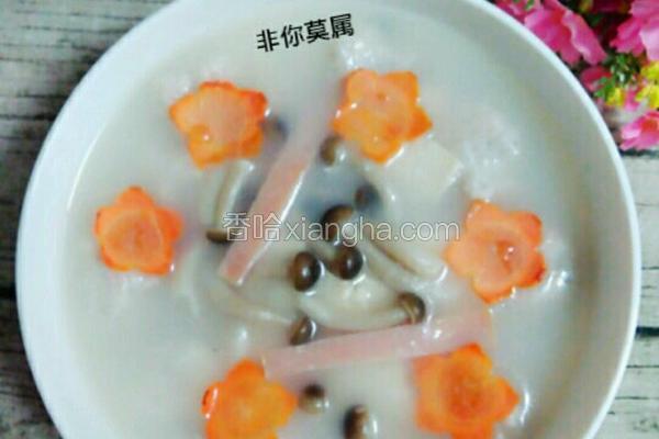 蟹味菇虾丸汤