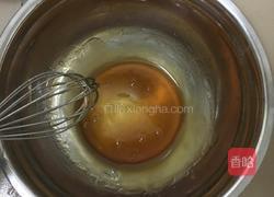 广式莲蓉蛋黄月饼的做法图解8