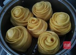 黄玫瑰花馒头的做法图解4