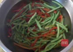炝豆角的做法图解3