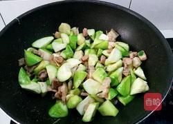 丝瓜炒肉的做法图解10