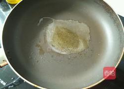 香煎金鲳鱼的做法图解2