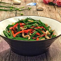 韭菜苔炒肉的做法[图]