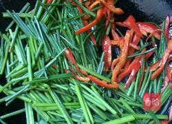 韭菜苔炒肉的做法图解9