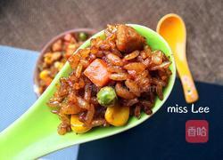 杂蔬肉丁酱油炒饭的做法图解9