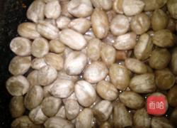 五香花生米凉拌黄瓜的做法图解1