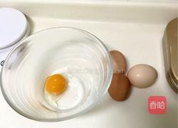 豆沙蛋糕卷的做法图解1