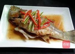 黄豆酱蒸鱼的做法图解8
