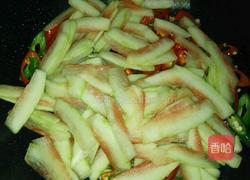 青红椒炒西瓜皮的做法图解4