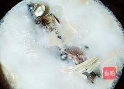 腐竹鲫鱼汤的做法图解5