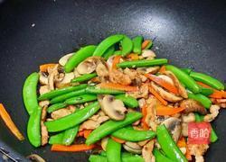 蘑菇肉絲炒甜豆的做法图解6