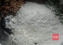 广式五仁月饼的做法图解7