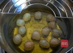 油煎鹌鹑蛋的做法图解3