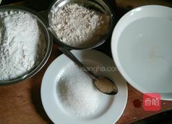 粳米粉发饼的做法图解1