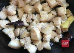 红烧肉炖干蘑菇的做法图解2