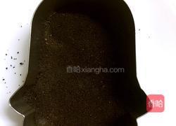 小黄人慕丝蛋糕的做法图解5