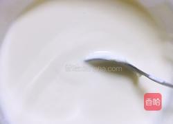 小黄人慕丝蛋糕的做法图解11