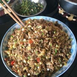 泡菜乱刀肉的做法[图]