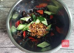 青瓜拌木耳的做法图解10