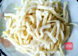 泡菜(韩国酸甜辣萝卜)的做法图解2