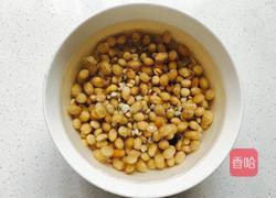 薏仁枸杞豆浆的做法图解2