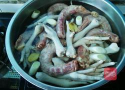 秘制卤鸡脖的做法图解3