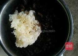 酸辣凉拌双耳的做法图解2