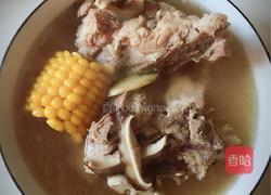 玉米脊骨汤的做法图解6