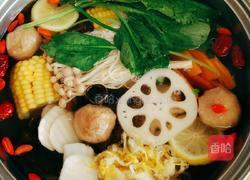 自制清汤滋补大火锅的做法图解3