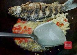 泡椒烧鲫鱼的做法图解9