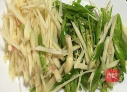 仔姜肉丝的做法图解2