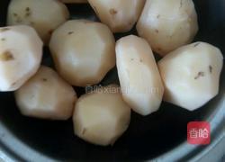 孜然小土豆的做法图解1