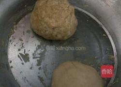 肉松蛋黄酥的做法图解3