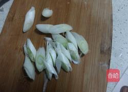 萝卜焖牛肉的做法图解2