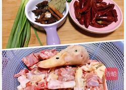 香辣啤酒鸭的做法图解1