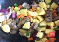 咖喱牛肉的做法图解4