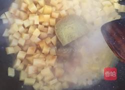 咖喱土豆鸡丁的做法图解3