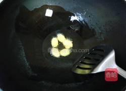 葱爆蛤蜊的做法图解3