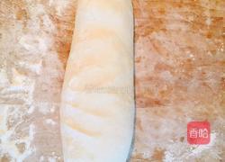 葱花油饼的做法图解1