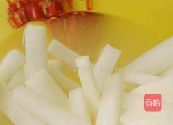 酸辣萝卜条的做法图解4