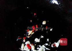 爆炒鱿鱼圈的做法图解3