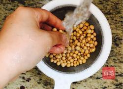 黄豆原味豆浆的做法图解3