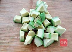 牛油果沙拉的做法图解3