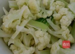 清炒菜花的做法图解4