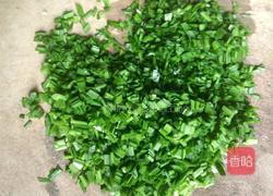 肉松韭菜饼的做法图解1